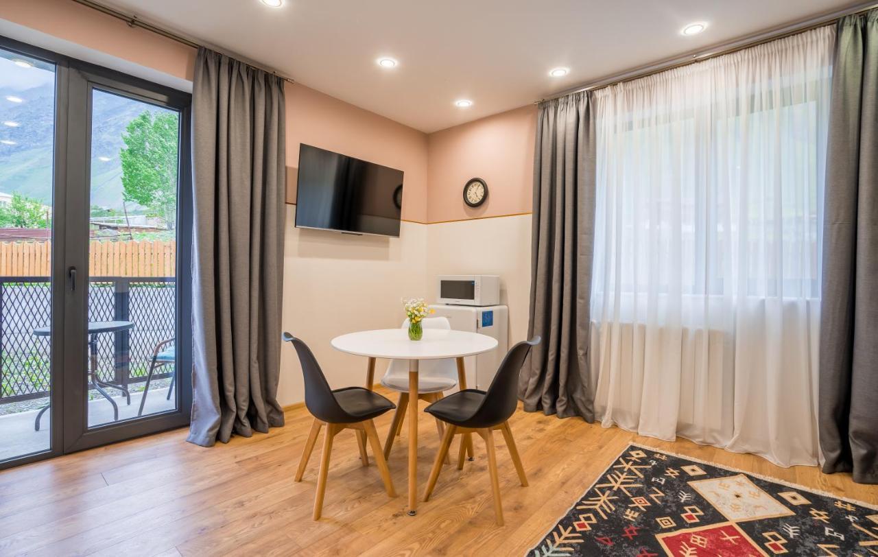 Devdaraki Apartments Kazbegi Kültér fotó