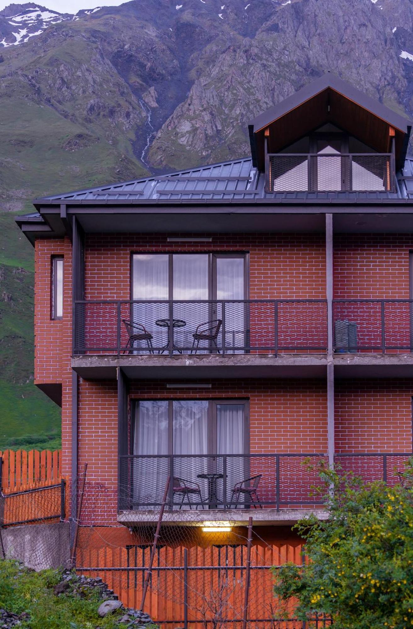 Devdaraki Apartments Kazbegi Kültér fotó